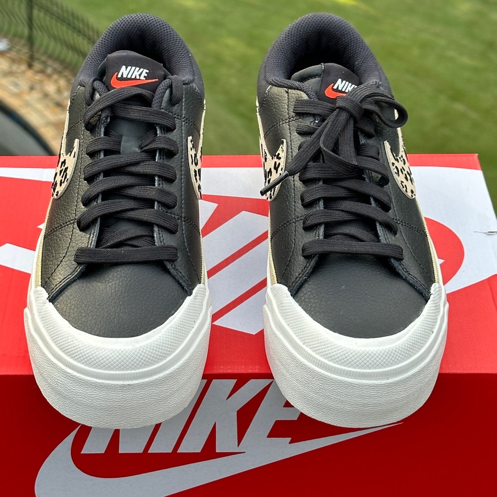 NEW Nike Court Legacy Lift Low Casual Sneaker Size US Womens 11 - Picture 4 of 8